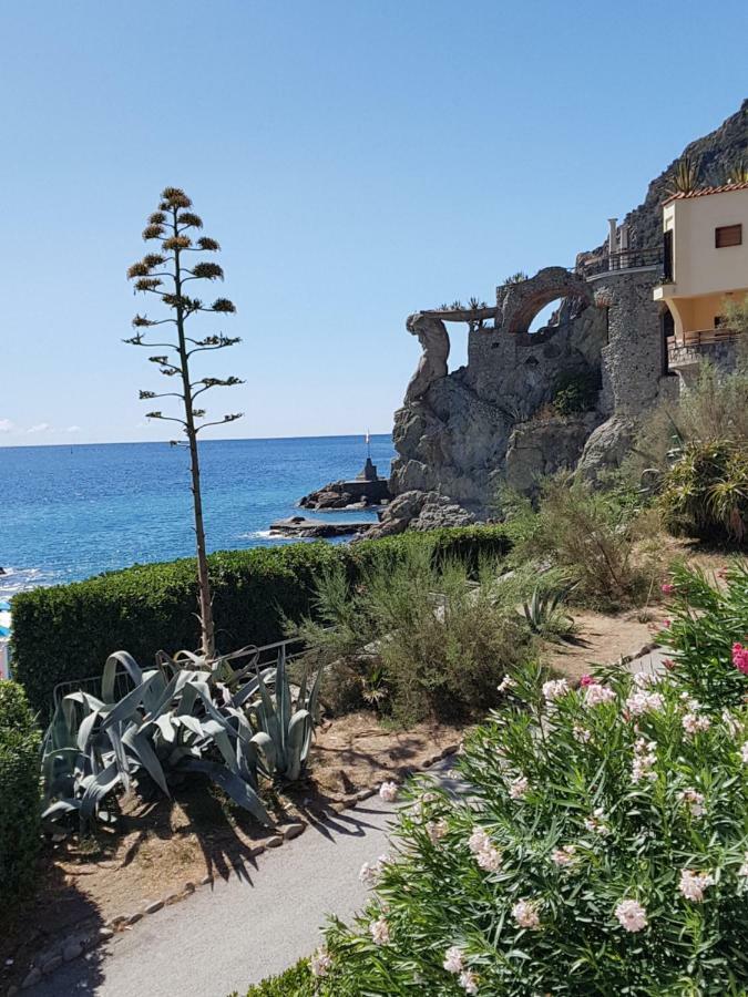 Il Nido - By The Sea - Ac Apartment Monterosso al Mare Bagian luar foto